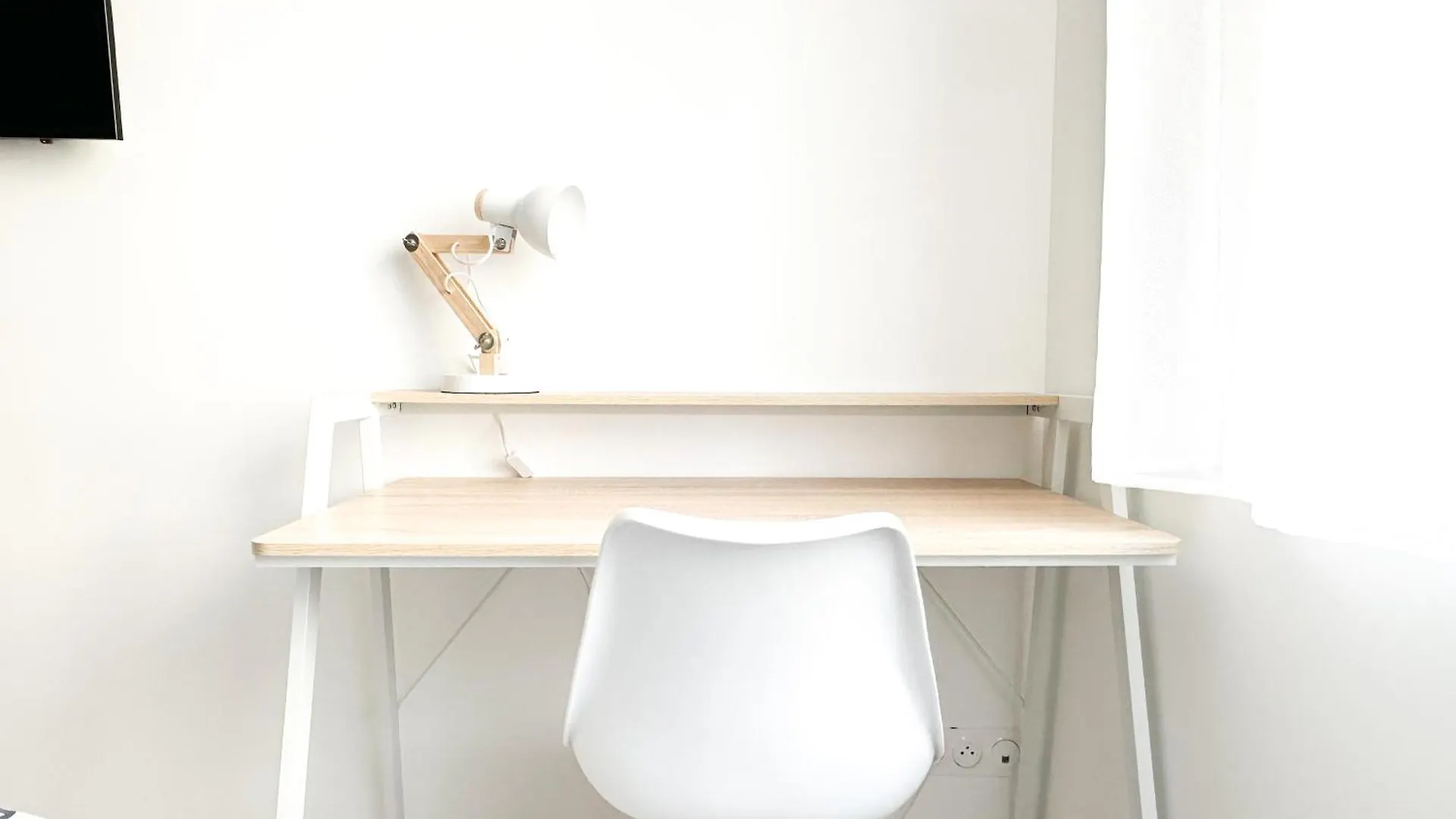 فندق Coliving - Wifi - Tv - Proche Tram - L'Escale Partagee بريست